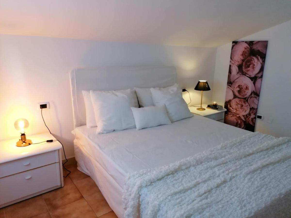Bramante-12 Apartment เปสการา ภายนอก รูปภาพ
